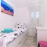 Sani Split